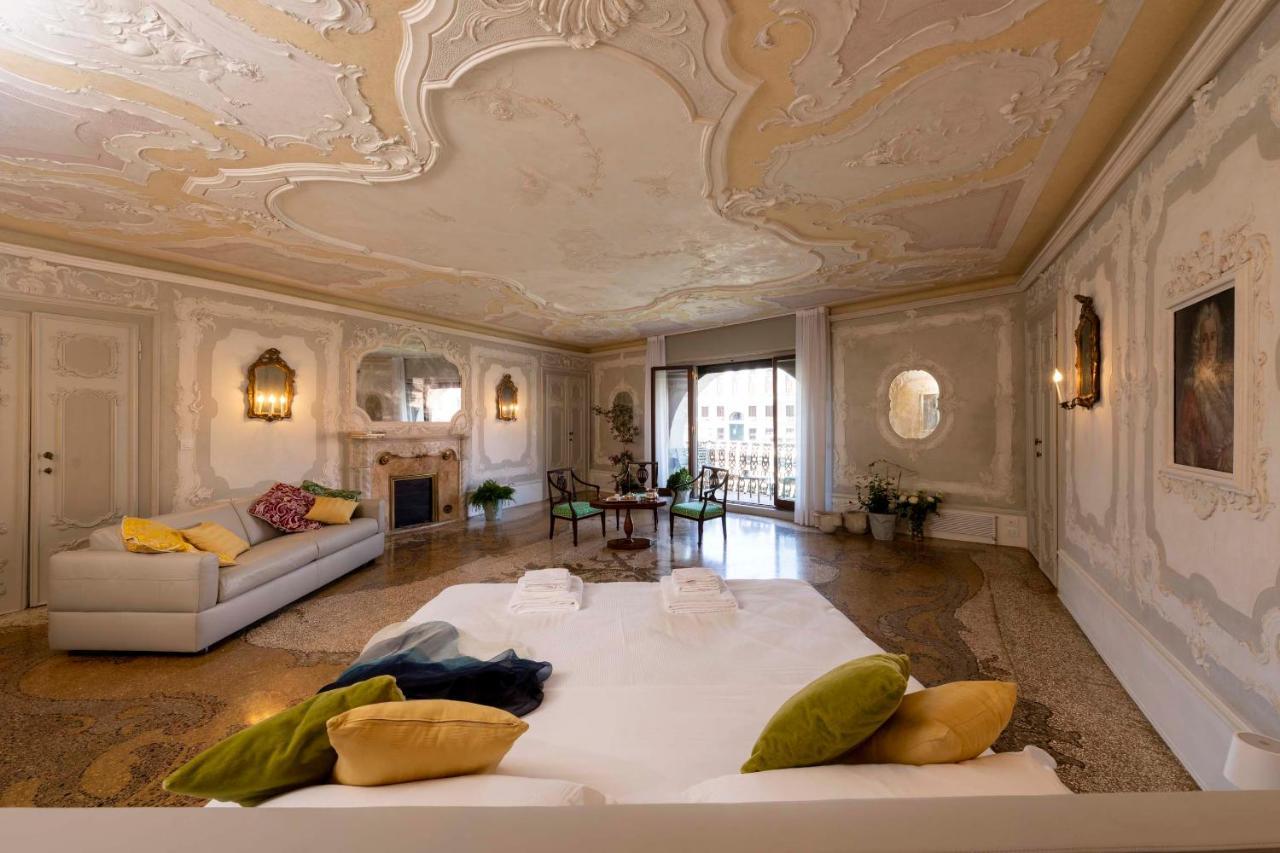 Mocenigo Grand Canal Luxury Suites Venetië Buitenkant foto