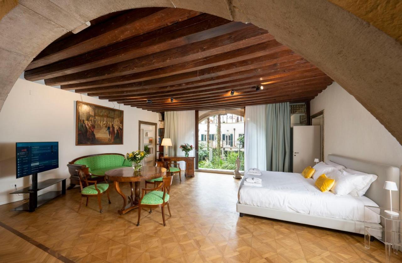 Mocenigo Grand Canal Luxury Suites Venetië Buitenkant foto