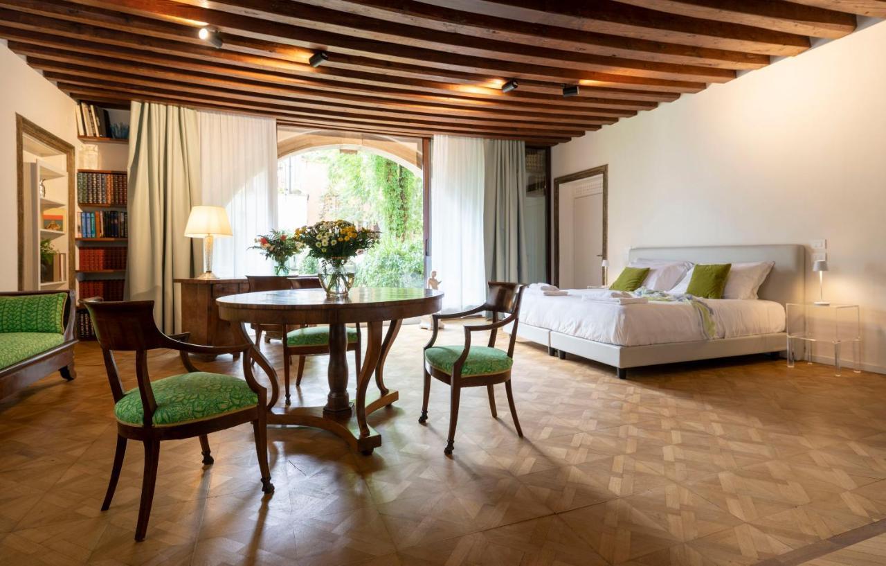 Mocenigo Grand Canal Luxury Suites Venetië Buitenkant foto