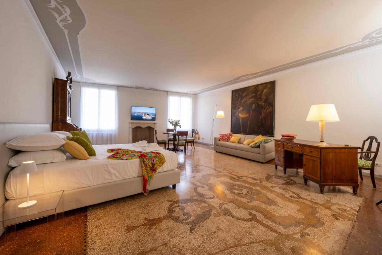 Mocenigo Grand Canal Luxury Suites Venetië Buitenkant foto