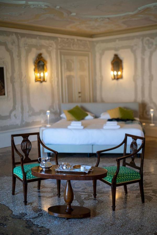Mocenigo Grand Canal Luxury Suites Venetië Buitenkant foto